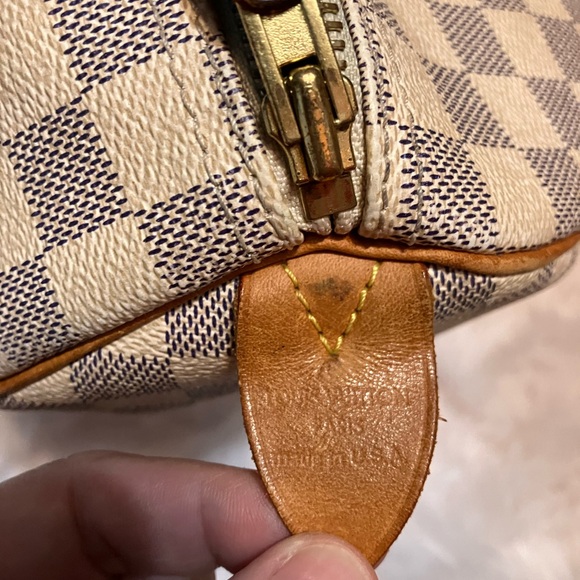 Beautiful Authentic Louis Vuitton Speedy 30 Damier GUC USA 2011 - Picture 14 of 17